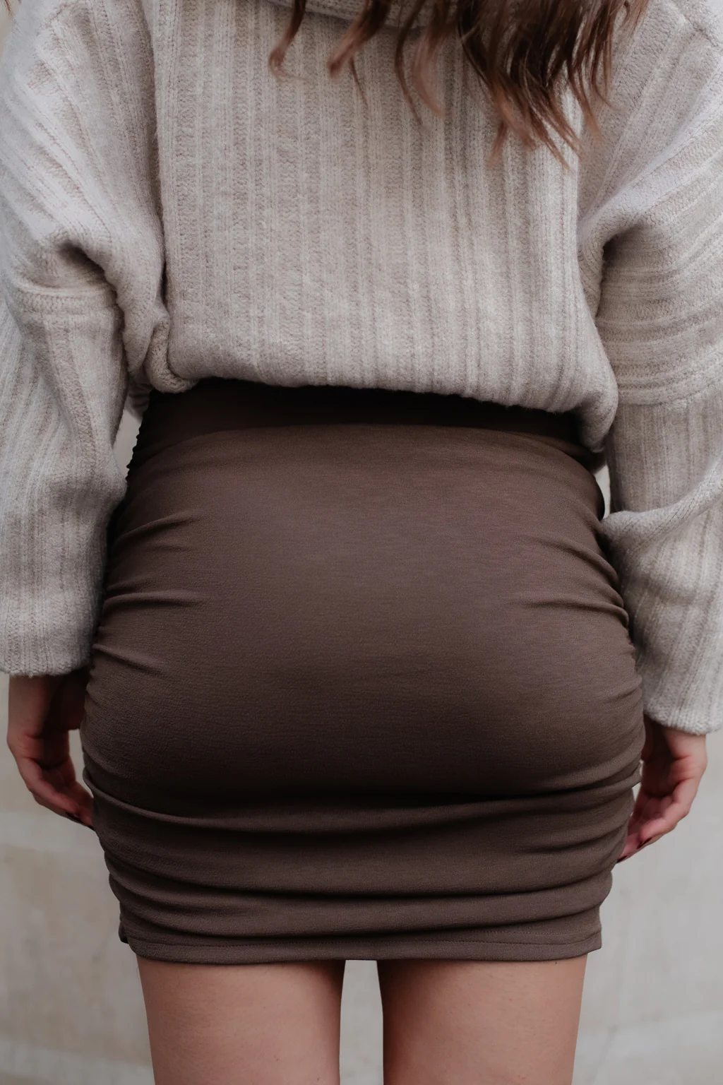 Jupe Élégante taupe - Image 3