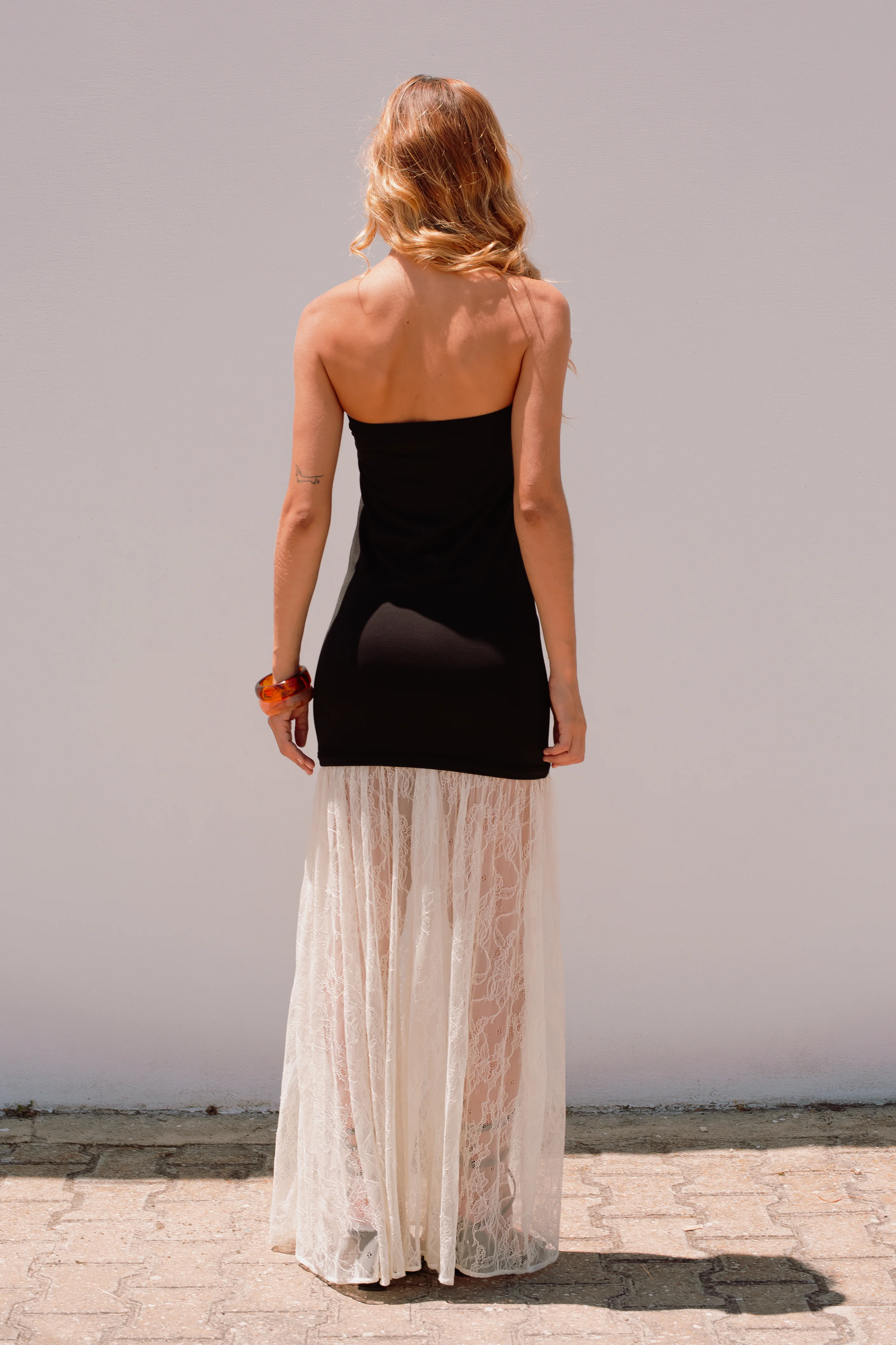 Robe Angie bi-matières noir et dentelle écru - Image 3